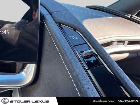 Used 2023 Chevrolet Corvette Stingray Convertible w/ Z51 Performance Package image 33