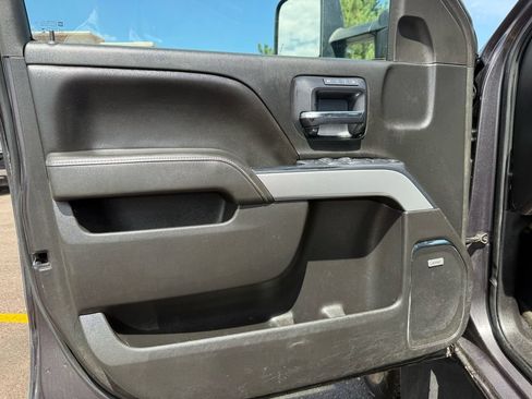 Used 2015 Chevrolet Silverado 2500 LTZ AWD/4WD image 15