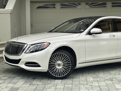 Used 2015 Mercedes-Benz S 550 Sedan image 3