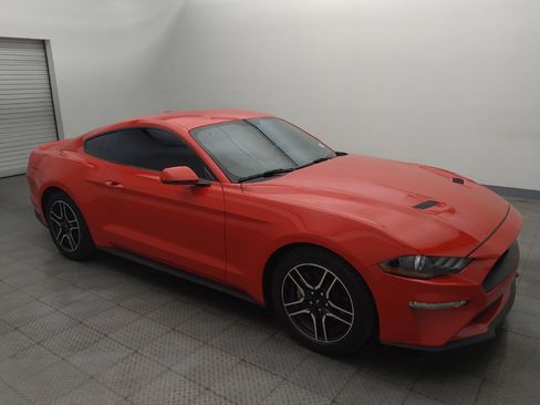 Used 2019 Ford Mustang Premium RWD image 11