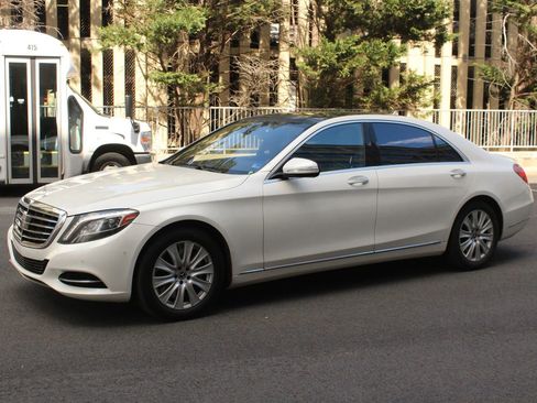 Used 2014 Mercedes-Benz S 550 Sedan image 11