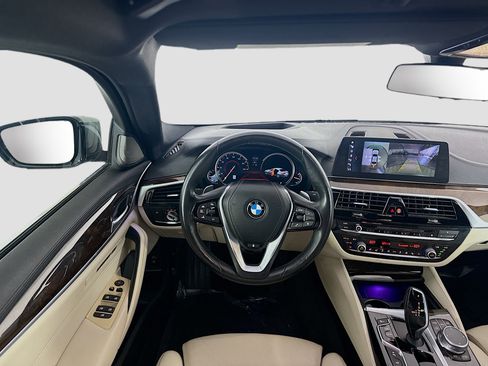 Used 2018 BMW 540i image 17