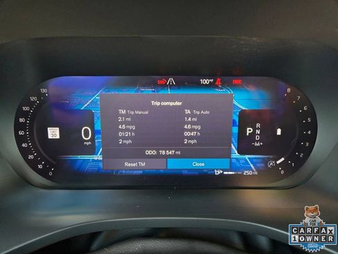 Used 2024 Volvo XC60 B5 Plus AWD/4WD image 28