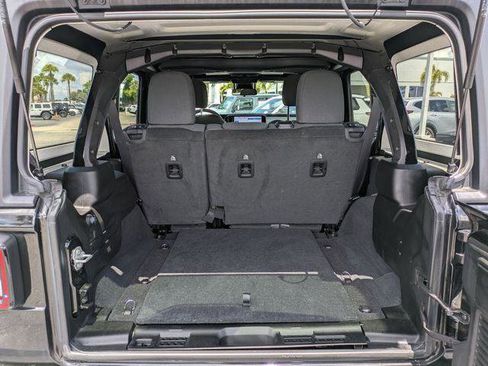 Certified 2024 Jeep Wrangler Unlimited Sport AWD/4WD image 9