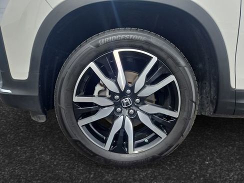 Used 2020 Honda Pilot Touring image 4