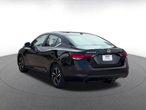 Used 2025 Nissan Sentra SV image 11