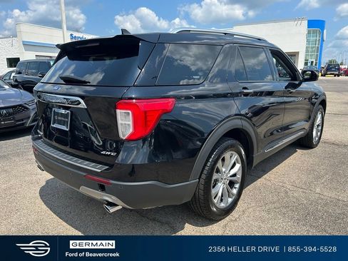 Used 2024 Ford Explorer Limited AWD/4WD image 8