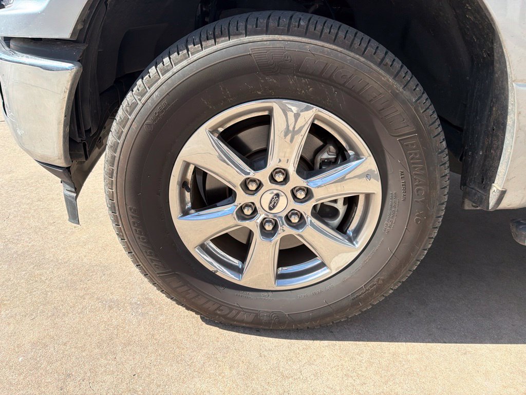 Used 2020 Ford F150 XLT w/ Equipment Group 302A Luxury AWD/4WD image 9