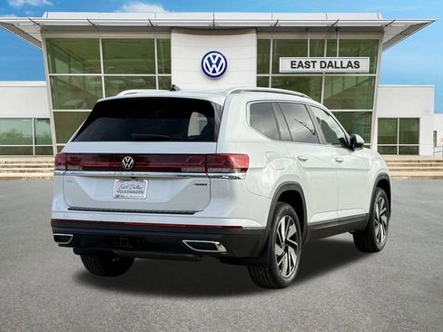 New 2026 Volkswagen Atlas SEL image 3