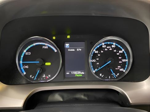 Used 2016 Toyota RAV4 XLE w/ Convenience Package AWD/4WD image 19