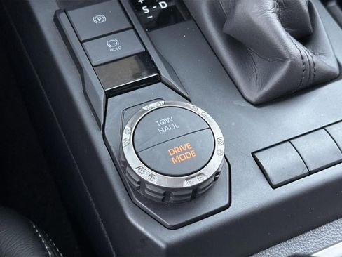 Used 2025 Toyota 4Runner SR5 image 20