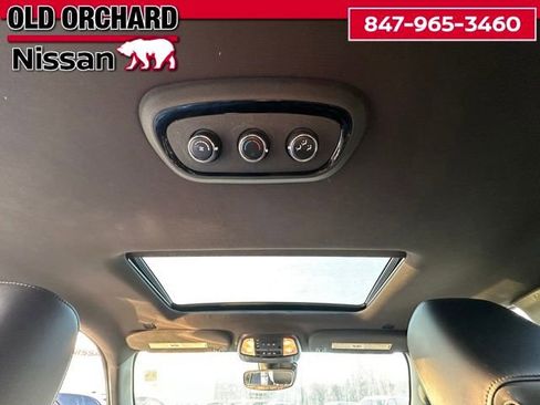 Used 2022 Dodge Durango GT image 22