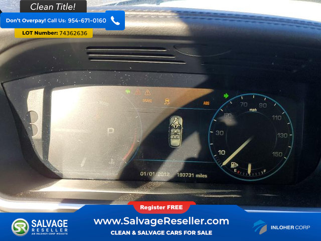 Used 2013 Land Rover Range Rover HSE AWD/4WD image 12