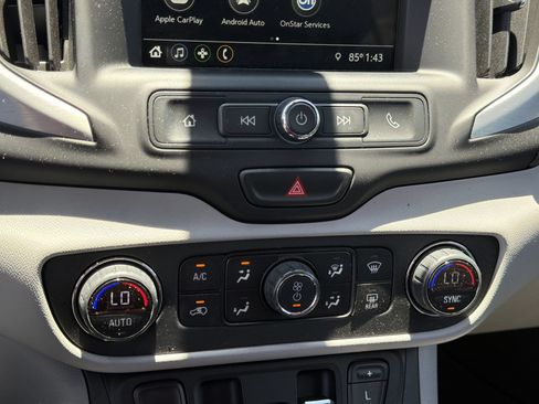 Used 2019 GMC Terrain SLE w/ Driver Convenience Package FWD image 5