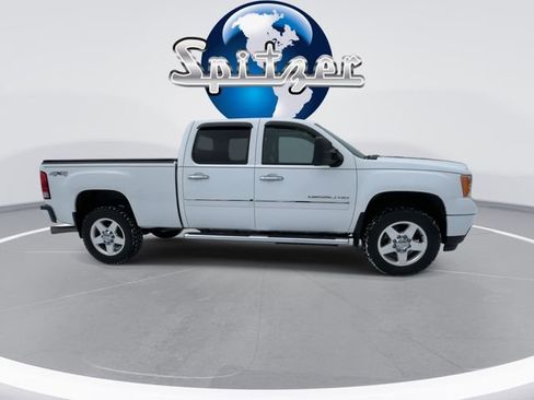 Used 2013 GMC Sierra 2500 Denali image 10