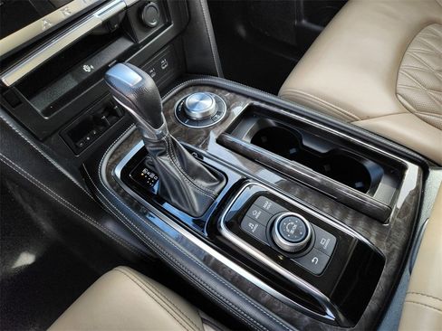 Used 2023 Nissan Armada Platinum w/ Cargo Package image 23