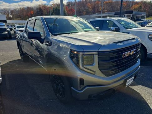 New 2026 GMC Sierra 1500 Elevation image 6