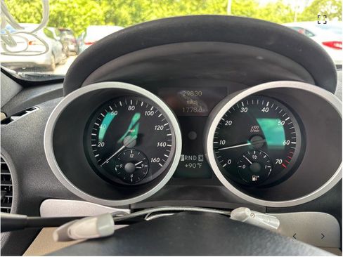 Used 2005 Mercedes-Benz SLK 350 image 11