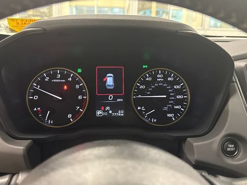 Used 2024 Subaru Crosstrek 2.5i Sport AWD/4WD image 9