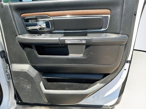 Used 2014 RAM 2500 Laramie w/ Protection Group AWD/4WD image 32