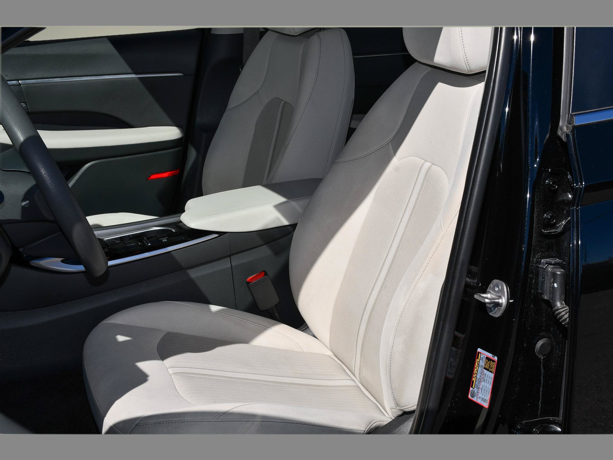 Used 2023 Hyundai Sonata SEL FWD image 14