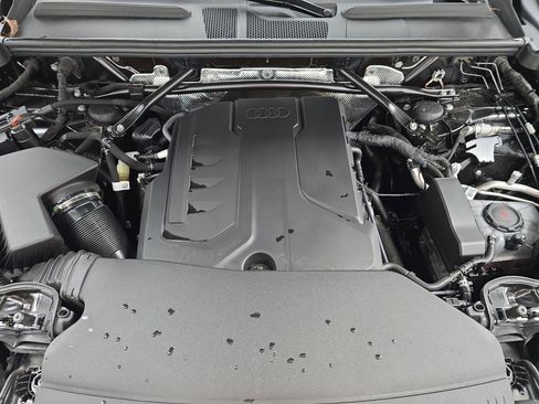 Used 2025 Audi Q5 Premium Plus w/ Premium Plus image 30