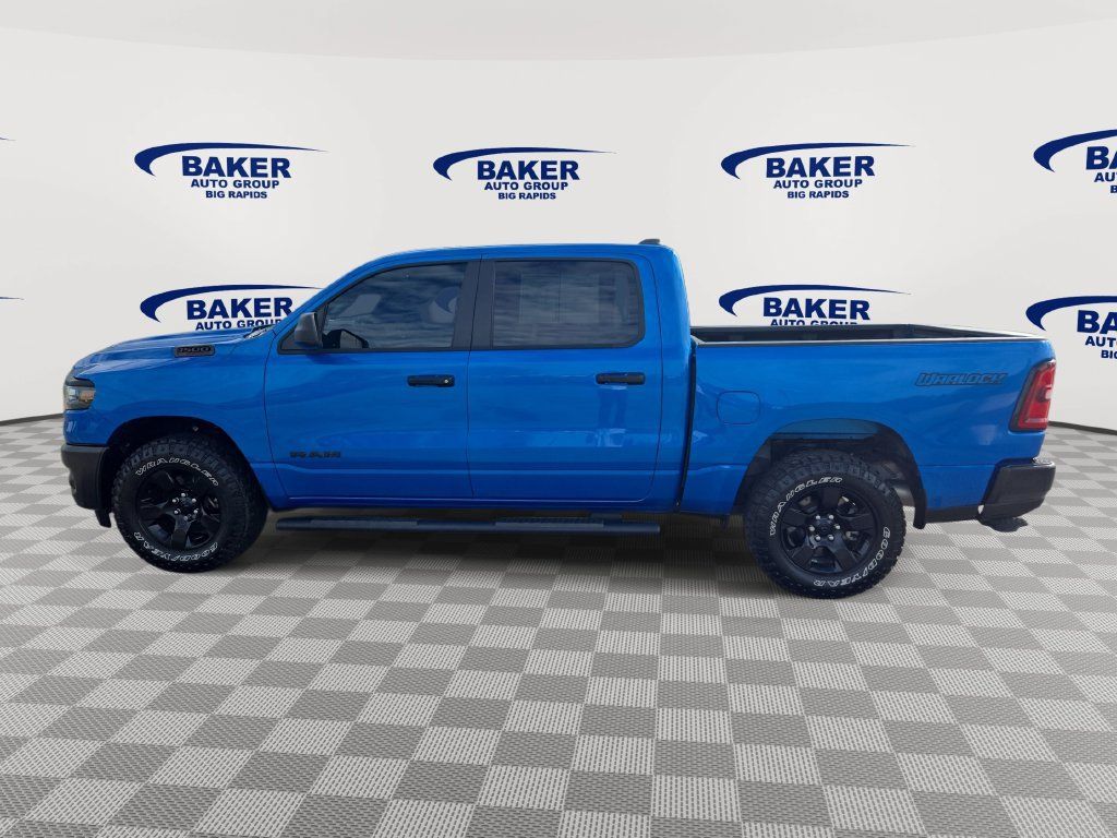 Used 2025 RAM 1500 Warlock AWD/4WD image 7