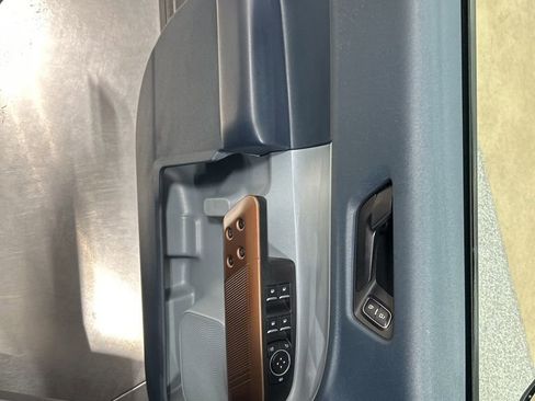 Used 2022 Ford Maverick Lariat image 15