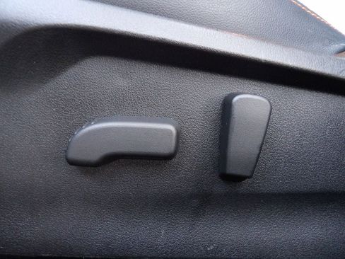 Used 2023 Subaru Crosstrek 2.5i Limited image 15