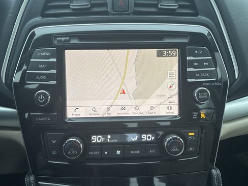 Used 2019 Nissan Maxima 3.5 SV w/ Floor Mat Group image 4