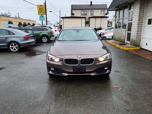 Used 2015 BMW 320i xDrive Sedan image 3