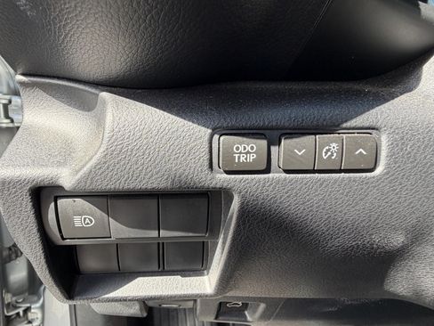 Used 2021 Lexus IS 300 w/ Comfort Package RWD image 15