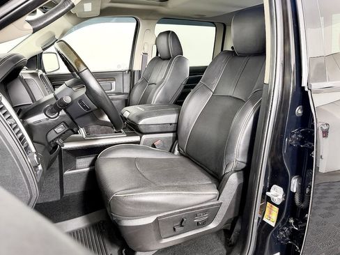 Used 2015 RAM 1500 Laramie Limited image 39