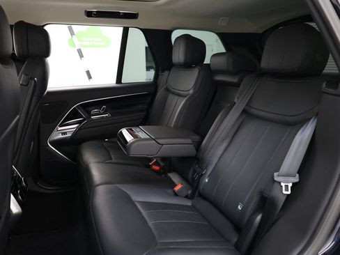 Used 2024 Land Rover Range Rover SE AWD/4WD image 69