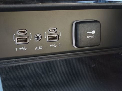 Used 2025 Jeep Grand Cherokee L Laredo w/ Luxury Tech Group I image 26