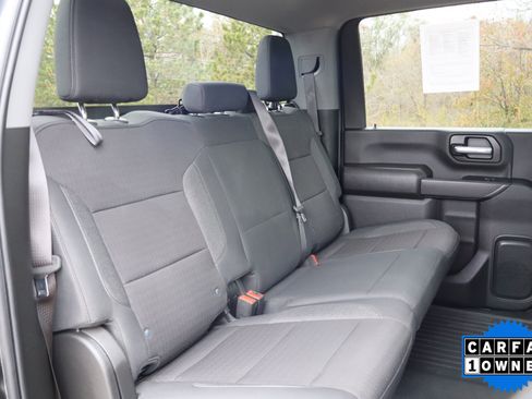 Certified 2024 Chevrolet Silverado 2500 Custom w/ Custom Value Package image 21