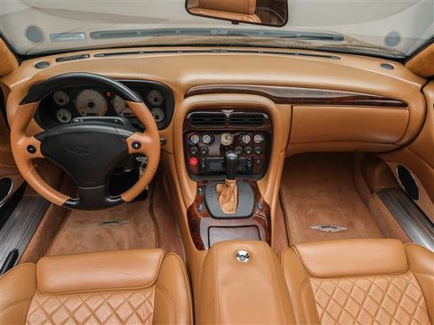 Used 2003 Aston Martin DB7 Vantage image 10