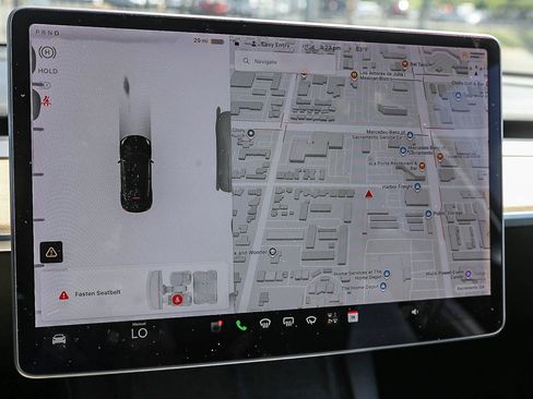 Used 2022 Tesla Model Y Long Range AWD/4WD image 6