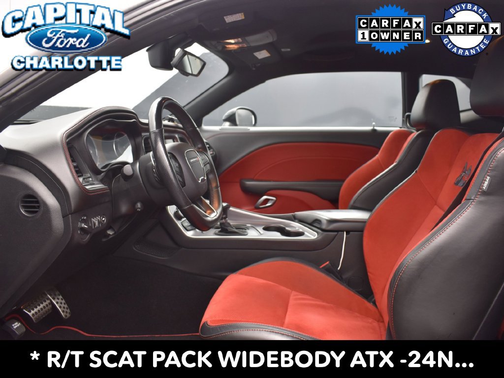 Used 2022 Dodge Challenger R/T Scat Pack RWD image 9