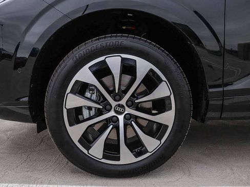 New 2026 Audi Q3 quattro 2.0T AWD/4WD image 14