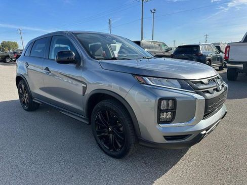 Used 2022 Mitsubishi Outlander Sport SE image 8