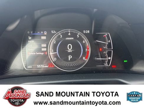 Used 2025 Lexus ES 350 w/ Premium Package image 17