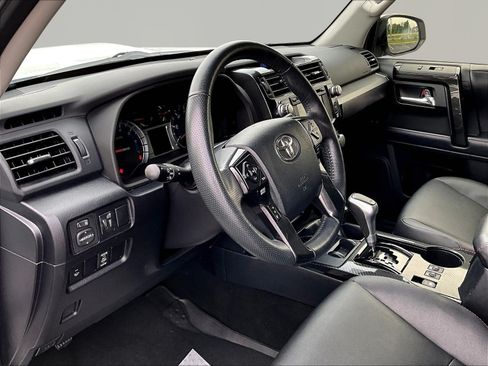Used 2019 Toyota 4Runner TRD Pro AWD/4WD image 17
