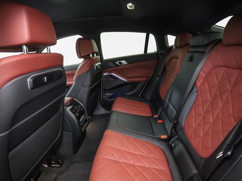 Certified 2024 BMW X6 xDrive40i w/ Premium Package image 22