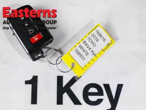 Used 2018 Toyota RAV4 XLE w/ Convenience Package image 25