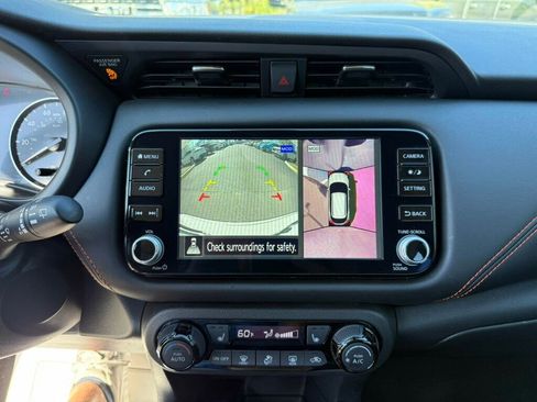 Used 2024 Nissan Kicks SR w/ SR Premium Package image 6