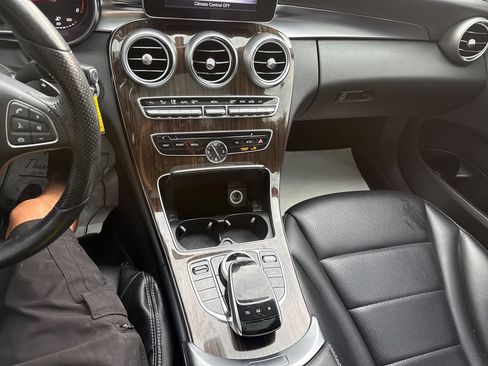 Used 2015 Mercedes-Benz C 300 4MATIC Sedan image 20