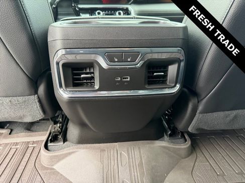 Used 2024 GMC Sierra 3500 Denali w/ Denali Reserve Package AWD/4WD image 9