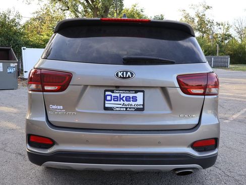 Used 2019 Kia Sorento EX FWD image 6