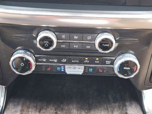 Used 2023 Ford F150 Lariat w/ Equipment Group 502A High AWD/4WD image 20